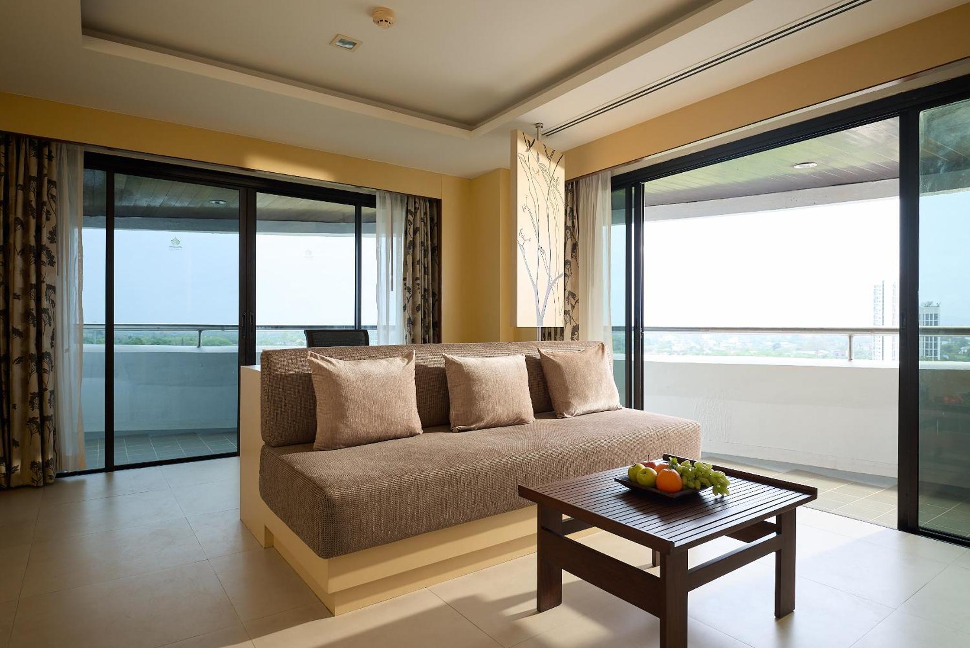 טראנג Rua Rasada Hotel - The Ideal Venue For Meetings & Events מראה חיצוני תמונה