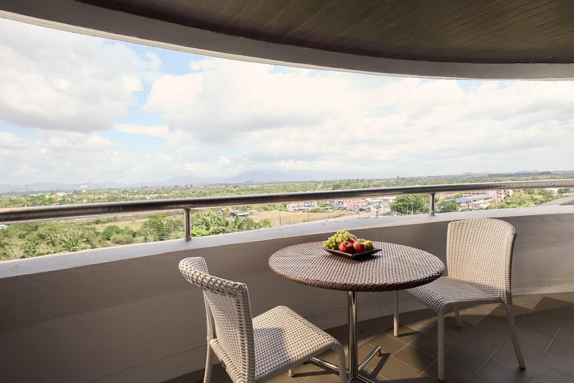 טראנג Rua Rasada Hotel - The Ideal Venue For Meetings & Events מראה חיצוני תמונה
